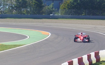 Lễ sinh nhật hoành tráng của Ferrari - 6