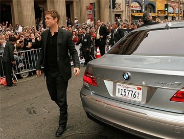 “Sao” Hollywood và những chiếc xe “sạch” - 2 “Sao” Hollywood và những chiếc xe “sạch” - 2