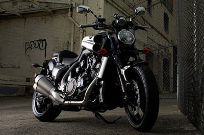 Yamaha VMax 2009 - “Đứa con của gió” - 4