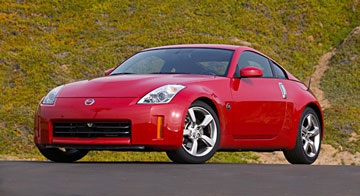 Những cỗ máy “hao xăng” đẹp đẽ - 1