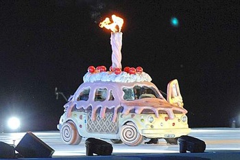 Lễ ra mắt tốn kém của xe Fiat 500 - 9