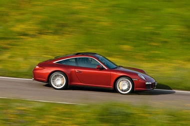 Porsche ra mắt xe 911 Targa - 3 Porsche ra mắt xe 911 Targa - 3