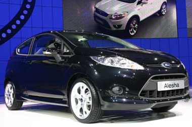 “Dạo” triển lãm ô tô Anh quốc 2008 - 3