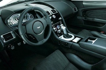 Aston Martin ra mắt xe mới - 3