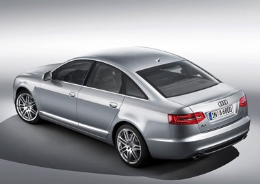 Audi A6 và RS6 đồng thời lộ diện  - 7