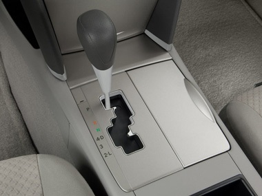 Toyota Camry 2009 - Đã đến lúc “thoái vị”? - 4