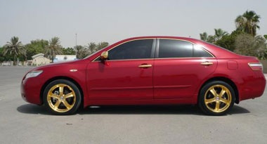 Rao bán Toyota Camry dát vàng - 3