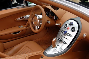 Bugatti chính thức ra mắt Veyron mui trần - 10