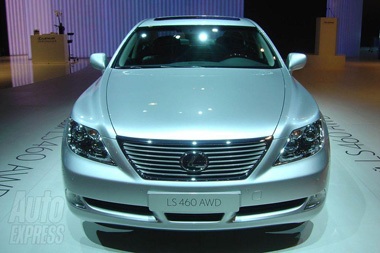 Lexus LS 460 và LS 460 L: Thêm phiên bản AWD - 1