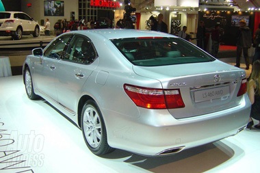 Lexus LS 460 và LS 460 L: Thêm phiên bản AWD - 3