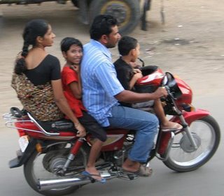 Sản xuất xe rẻ nhất thế giới: Không đơn giản! - 2 Sản xuất xe rẻ nhất thế giới: Không đơn giản! - 2