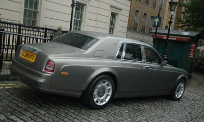Rolls-Royce Phantom: Những sắc màu lạ - 3