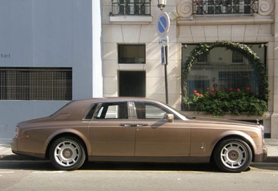 Rolls-Royce Phantom: Những sắc màu lạ - 8