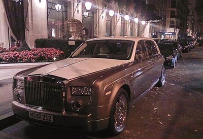 Rolls-Royce Phantom: Những sắc màu lạ - 17