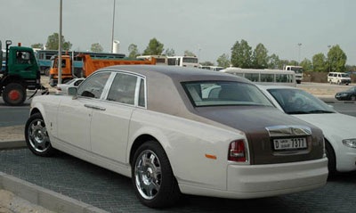 Rolls-Royce Phantom: Những sắc màu lạ - 18