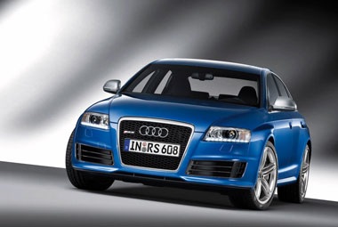 Audi A6 và RS6 đồng thời lộ diện  - 1