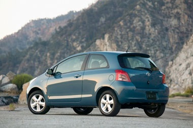 Giá xe Toyota Yaris 2009 bắt đầu từ 12.205 USD - 3 Giá xe Toyota Yaris 2009 bắt đầu từ 12.205 USD - 3