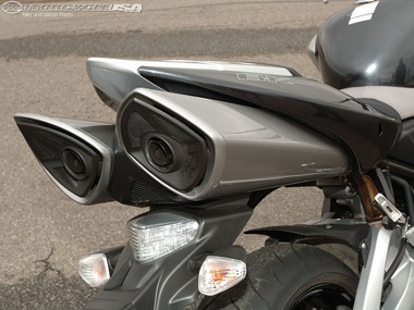 Suzuki B-King - Cho người thích nổi bật  - 5