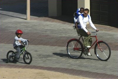 Cha, con và xe đạp - 6