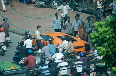 Lamborghini Murcielago bị CSGT kiểm tra tại Hà Nội  - 4