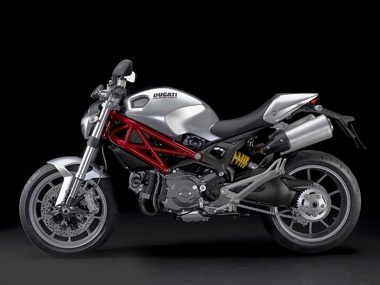 Ducati Monster 1100 và 1100 S - “Quái vật” đường phố  - 2
