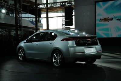 Chevrolet Volt chính thức ra mắt - 3