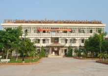 Giật mình chuyện “yêu” ở CĐSP Hà Tĩnh - 1