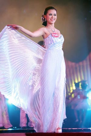 Hoa hậu Việt Nam 2006: Mai Phương Thúy! - 9 Hoa hậu Việt Nam 2006: Mai Phương Thúy! - 9