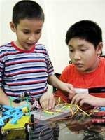 Những đôi bạn nhỏ cùng sáng tạo - 1