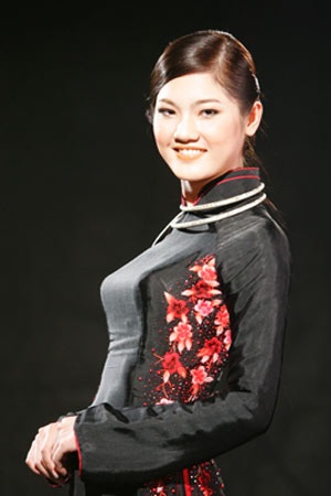 Những gương mặt của top 10 Hoa hậu Việt Nam 2006 - 8