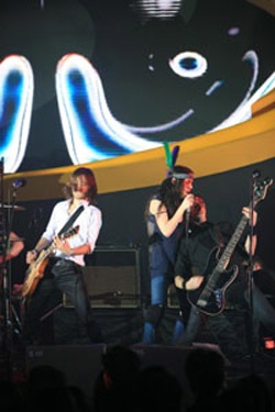 Sức hút của Hennessy Artistry MTV  - 2