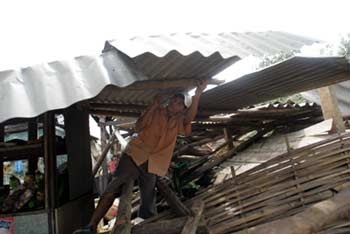 Nam Đông không khóc nổi! - 10 Nam Đông không khóc nổi! - 10