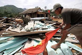 Nam Đông không khóc nổi! - 3 Nam Đông không khóc nổi! - 3