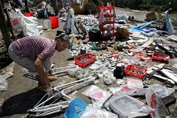 Nam Đông không khóc nổi! - 13 Nam Đông không khóc nổi! - 13