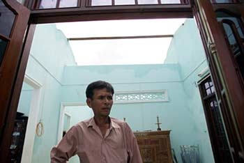 Nam Đông không khóc nổi! - 9 Nam Đông không khóc nổi! - 9