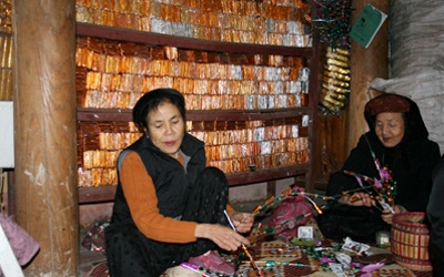 Gấp gáp trả nợ bà Chúa Kho - 7