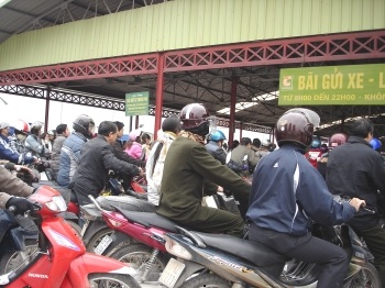 “Khổ lắm”, đi siêu thị ngày giáp Tết - 1 “Khổ lắm”, đi siêu thị ngày giáp Tết - 1