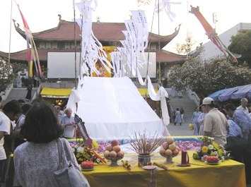 Lễ cầu siêu ở Tổ đình Vĩnh Nghiêm  - 1