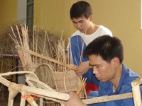 Lớp học “i tờ” của những người con lầm lạc  - 1