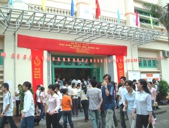 Cử tri cả nước nô nức đi bầu Quốc hội - 6 Cử tri cả nước nô nức đi bầu Quốc hội - 6