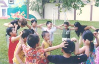 Học trường mầm non tư thục là ý nguyện của nhiều gia đình - 1 Học trường mầm non tư thục là ý nguyện của nhiều gia đình - 1