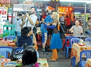 Hành khất xuyên quốc gia  - 1