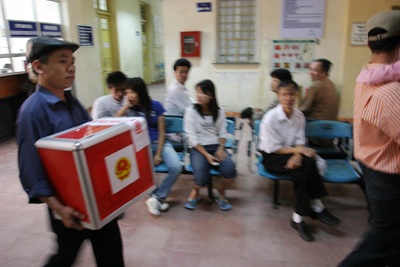 Chùm ảnh: Ngày bầu cử hân hoan - 5