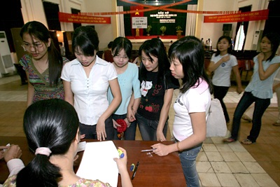 Chùm ảnh: Ngày bầu cử hân hoan - 8