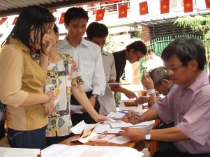 Cử tri cả nước nô nức đi bầu Quốc hội - 7 Cử tri cả nước nô nức đi bầu Quốc hội - 7