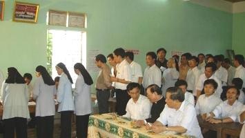 Cử tri cả nước nô nức đi bầu Quốc hội - 9 Cử tri cả nước nô nức đi bầu Quốc hội - 9