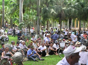 Bắt đầu phiên tòa lần 2 vụ “quan ăn đất” Đồ Sơn - 1 Bắt đầu phiên tòa lần 2 vụ “quan ăn đất” Đồ Sơn - 1