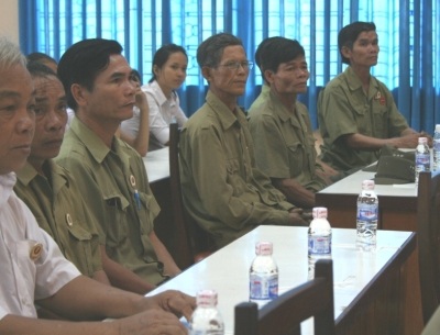 Ấm áp “Vòng tay đồng đội”  - 4