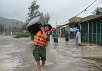 Bão số 5 chuyển hướng phức tạp - 1 Bão số 5 chuyển hướng phức tạp - 1