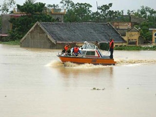 Vỡ đập, hàng vạn ngôi nhà chìm trong nước - 2